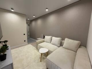 Parc! Sec. Riscani, str. Nicolae Dimo. 2 camere+ living. Mobilat