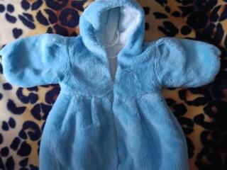 Продаются детские комбинезоны недорого