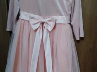 Продам платья