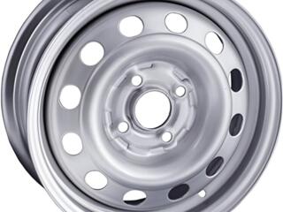 Cumpăra jante pentru roți R15 4x114,3 DIA 66,1 ET45 Nissan.