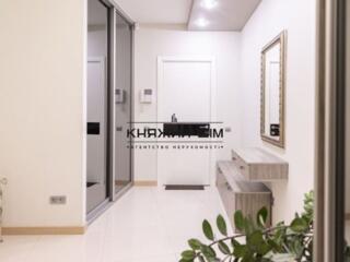 Продаётся трёхкомнатная видовая квартира, 113 м2 по адресу ул. ...