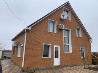 Продам 2-х этажный дом с ремонтом в Фонтанке