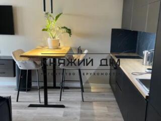 Продаж 1 кім. квартири по вул. Зарічна 4к1 ( спец. проект 2018, ...