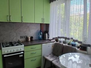 В родаже 1-комнатная квартира на Паустовского, общая площадь 31кв.м. .