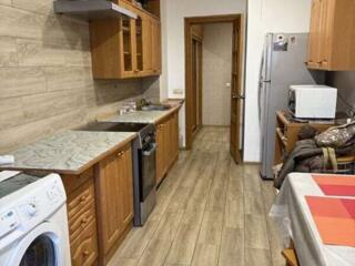 Продаётся однокомнатная квартира. Днепровский район, улица Юности, 8/2