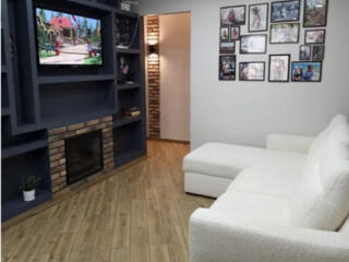 2-х ком. квартира на Черёмушках -улица Космонавтов