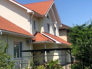 Красивый дом на Долгой/Львовской