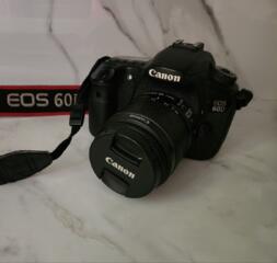 Canon EOS 60D (б/у)