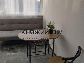 Пропонується в оренду затишна смарт-квартира-студія, розташована на ..