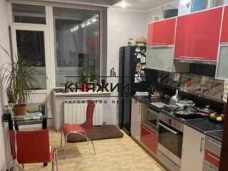 Продажа 2-х к.кв. по ул. Здолбуновской 9б. 71/45/11 кв. м, 22/14 эт. .