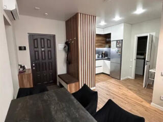 Продам двухкомнатную квартиру в новом доме на Таирова