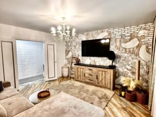 Квартира премиального уровня. Укомплектована! 77 кв. м.