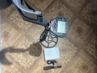 Продам металлоискатель