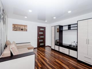 Сдается. 1-комнатная. Новострой. Ботаника.