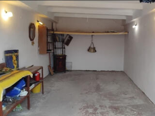 Продам охраняемый гараж