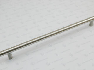 Новые ручки хромированные.