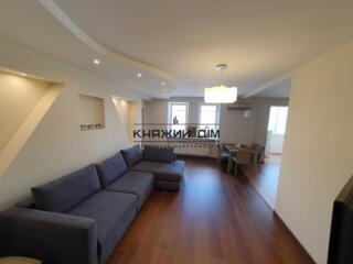 Продається простора, стильна 2-кімнатна квартира з якісним ...