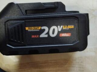 Аккумулятор под электроинструмент.