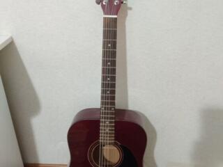 Продается гитара