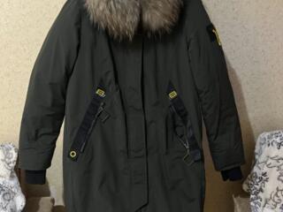 Зимняя куртка-парка хаки с мехом, тёплая, зимняя, отличное состояние