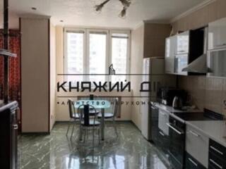 Продаж 2-кімнатної квартири в ЖК Корона, вул. Срібнокільська, 1. ...