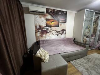 Продам 2-комнатную квартиру в районе Черемушки, рядом с парком ...