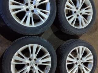 235/55r19 lexus.