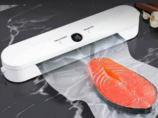 Вакуумный упаковщик - незаменимый помощник для хозяйки. Новый, магазин