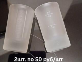 Рюмки, бокалы; стаканы