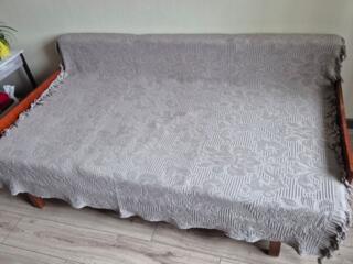 Бельцы. Диван удобный, раскладывается в двуспальное место