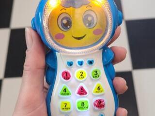 Детский телефон (звук, подсветка, фонарик)