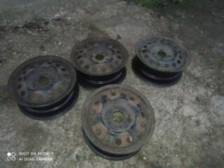 Диски 15, 400 рублей,