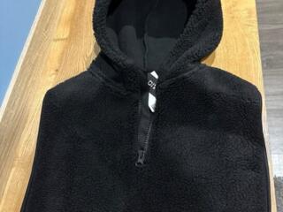 Зимний капор с разъемной молнией H&M