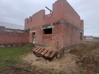 Продам капитальный, недостроенный дом в Лесках (500 м от черты ...