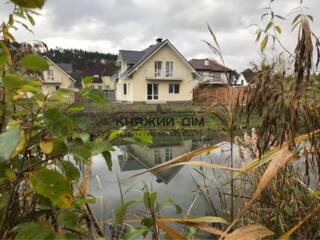 Предлагается на продажу 2-х эт. дом в с. Гнидын Бориспольского р-на ..