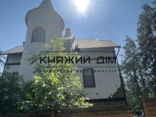 Продаж 3-поверхового цегляного будинку 150 м2 в СТ "Масив Оленівк