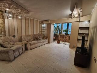 В продаже 3-комнатная квартира в Киевском районе. Средний 7 этаж, ...