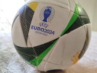 Продаётся футбольный мяч UEFA EURO 2024 Germany