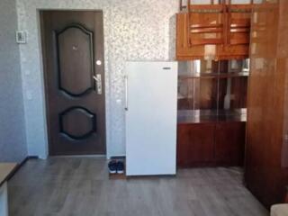 Предлагается к продаже комната в коммунальной квартире в Центре ...