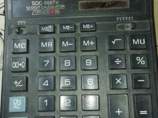 Продам калькулятор CITIZEN SDS-888T