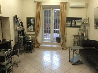 Продается двухуровневая квартира, ул. Екатерининская площадь