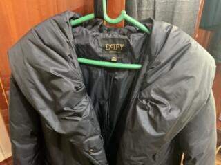 Продается пуховик 1.100 лей