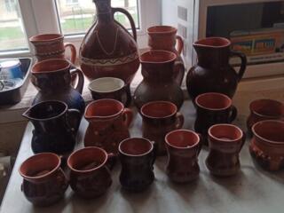 Продам глиняные кувшины и кружки Цены от 55 до 25