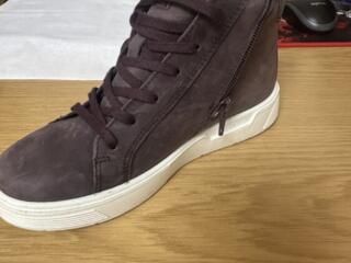 Новые ботинки Ecco 34 размер