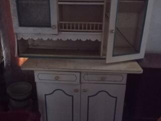 Продам буфет, (стол, шкаф навесной, резной)