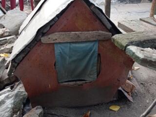 Будка для собаки, б/у тёплая,