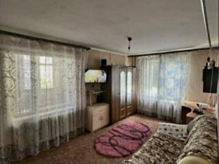 Продам 2 комнатную квартиру с гаражом