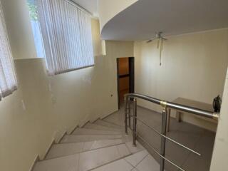 Продам нежилое помещение площадь 245м2 центр