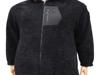 Большого размера тёплая двухсторонняя куртка.