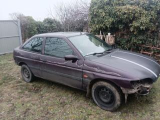 Форд эскорт 1.4 бензин 1998 под разбор ЕСТЬ ВСЕ!!!